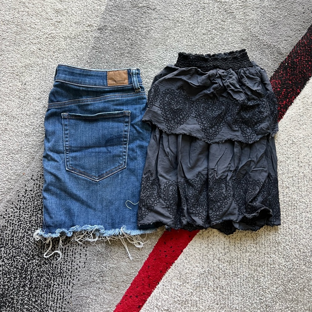 American Eagle Skirt 2PC Bundle